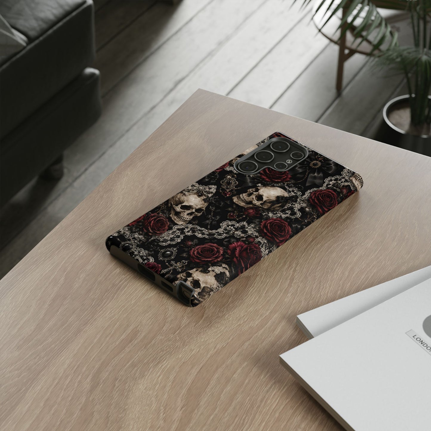 Skull and Red Roses phone case | Tough Cases