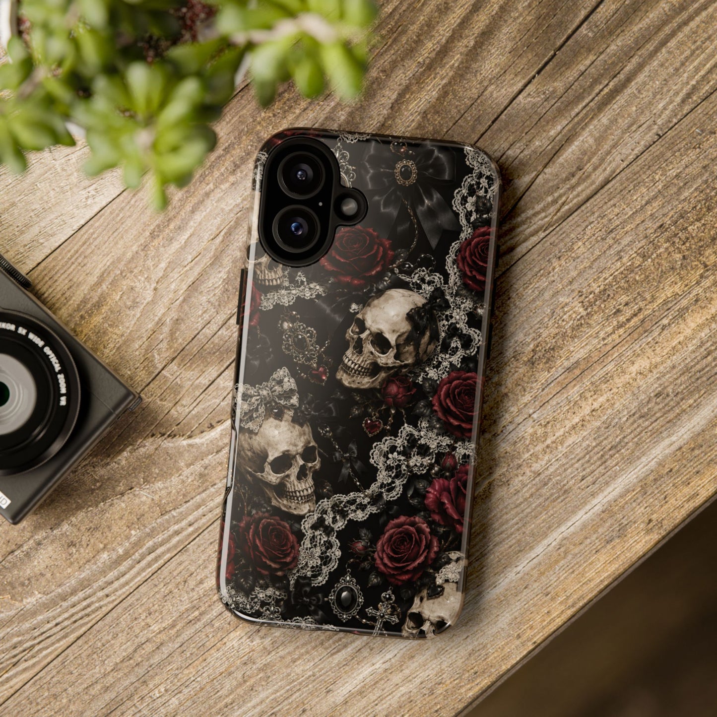 Skull and Red Roses phone case | Tough Cases
