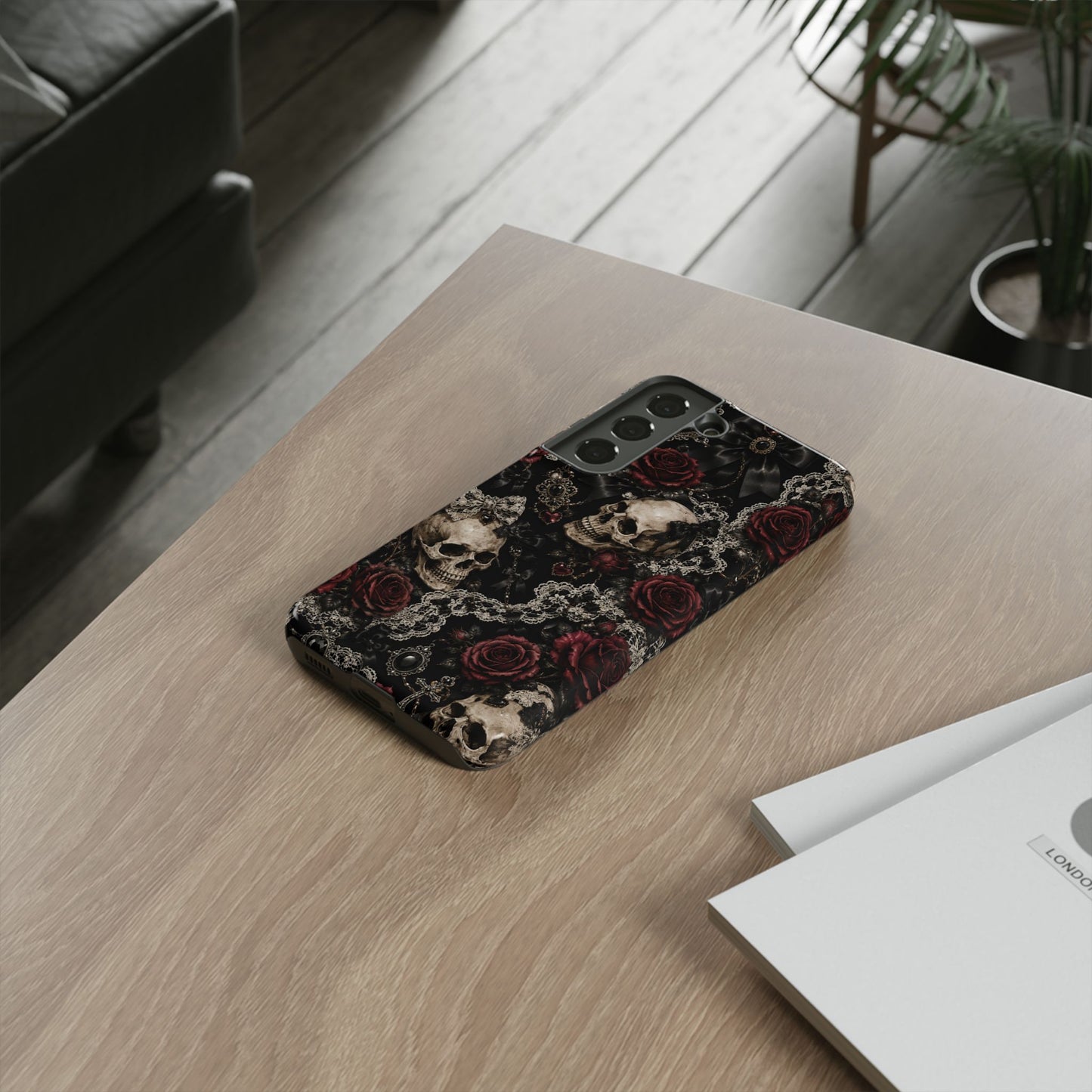 Skull and Red Roses phone case | Tough Cases