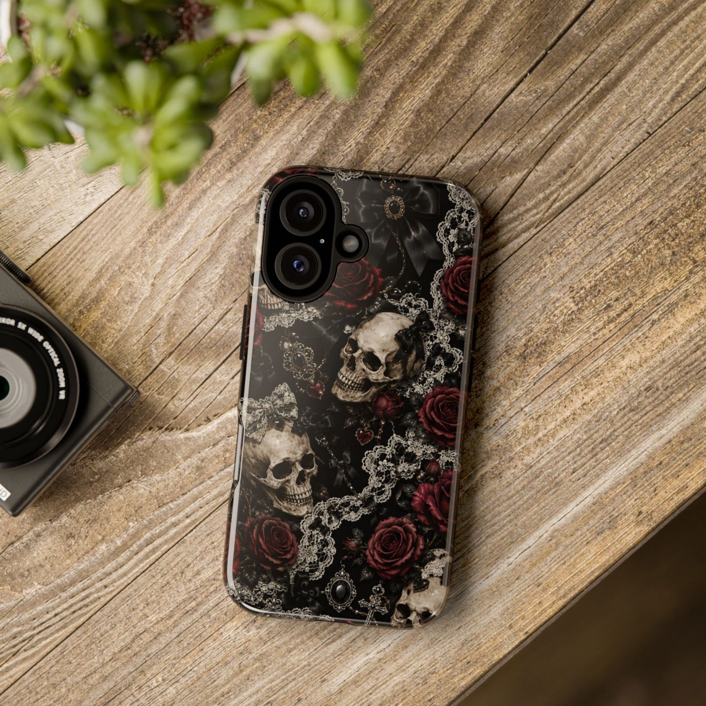 Skull and Red Roses phone case | Tough Cases